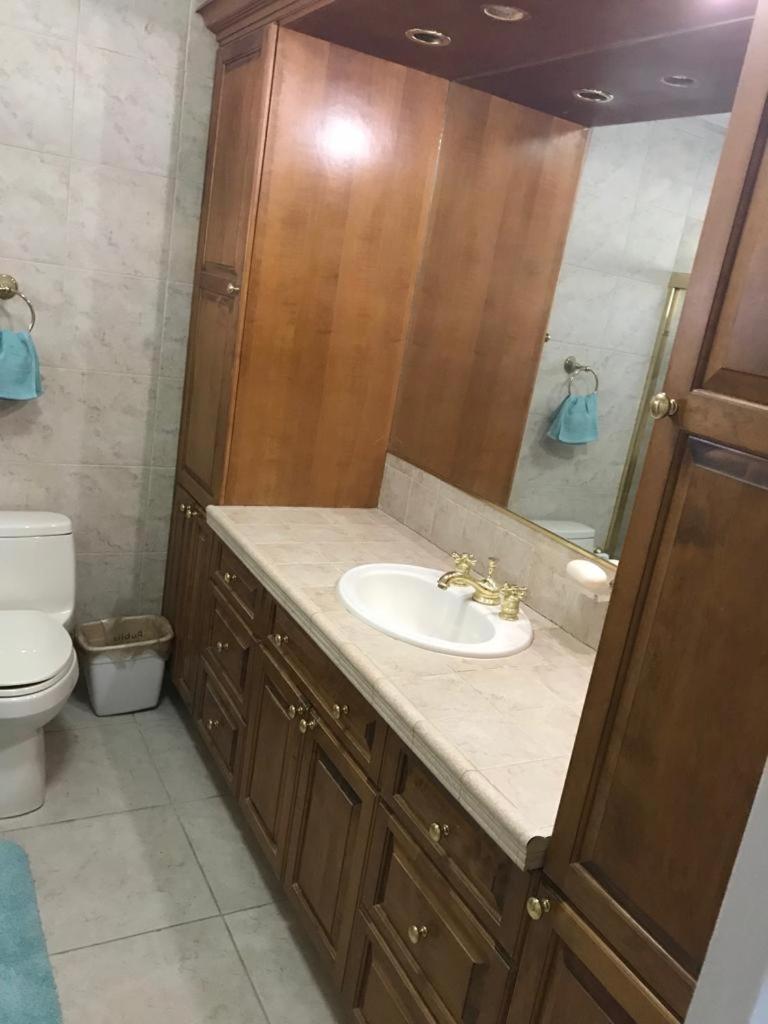 82-10Sw 135Av Villa Miami Exteriör bild