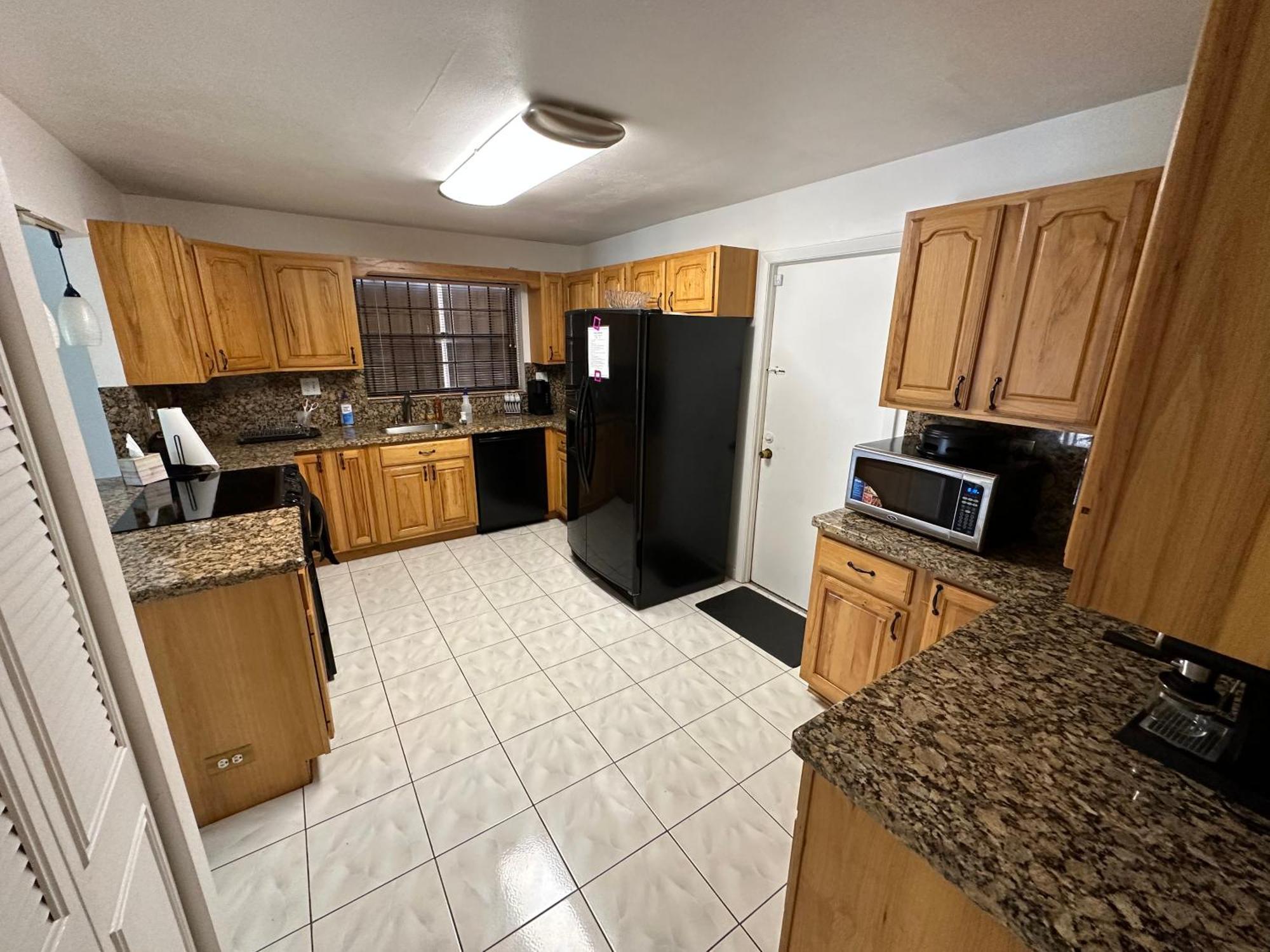 82-10Sw 135Av Villa Miami Exteriör bild